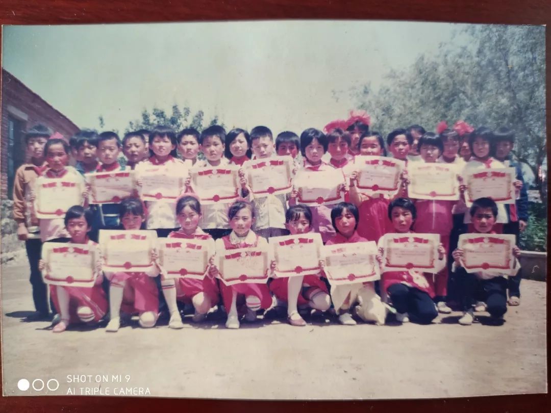 光荣的少先队老照片里那些红领巾的回忆