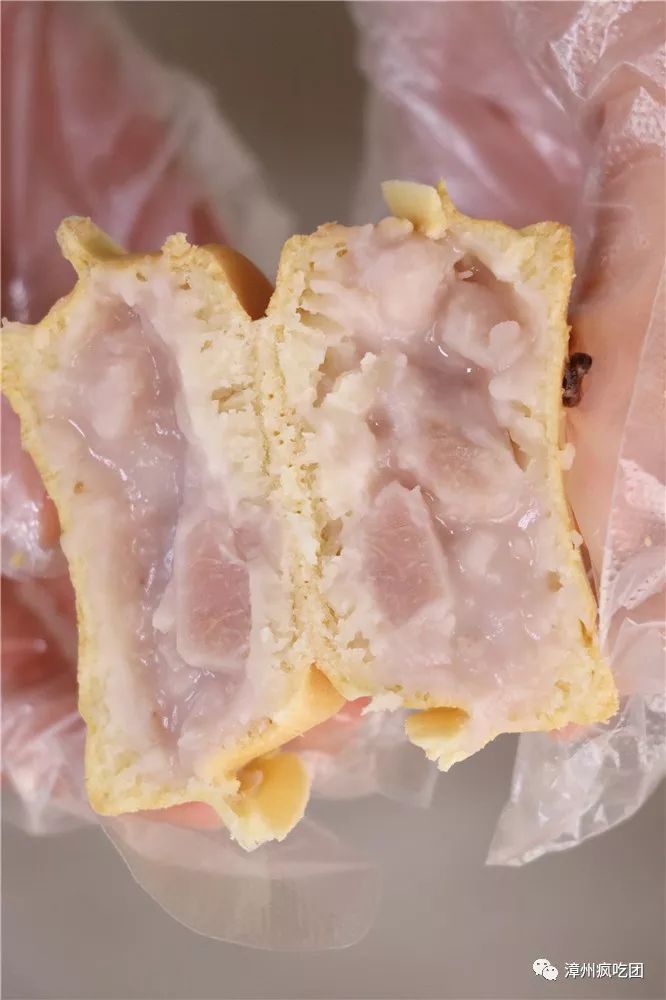 1元吃芋泥车轮饼!口味超多!里面都是料!就藏在漳州古城里!马上去吃!