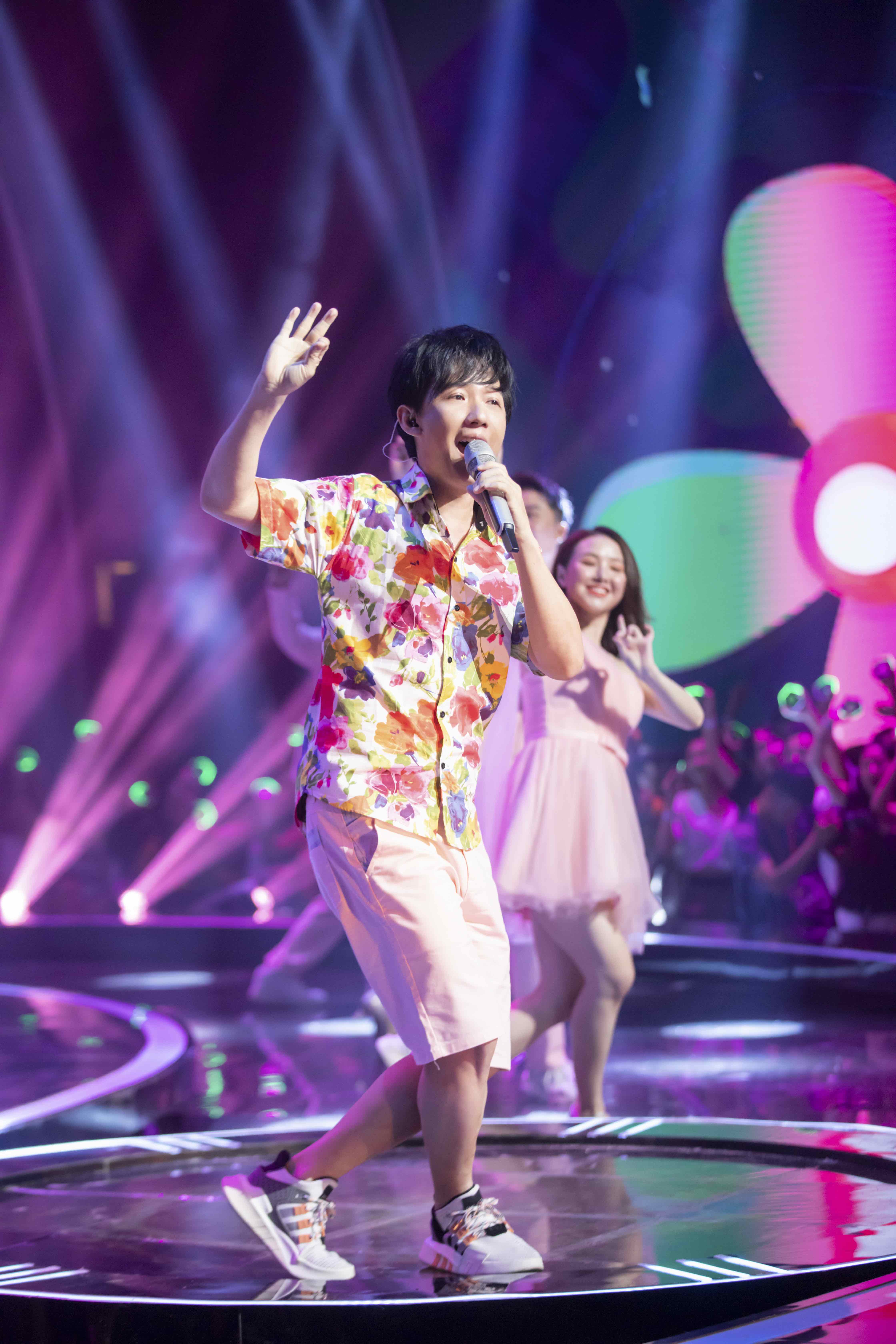 嗨唱转起来娜么吉祥组合今晚营业阿牛杨钰莹惊喜现身引发回忆潮