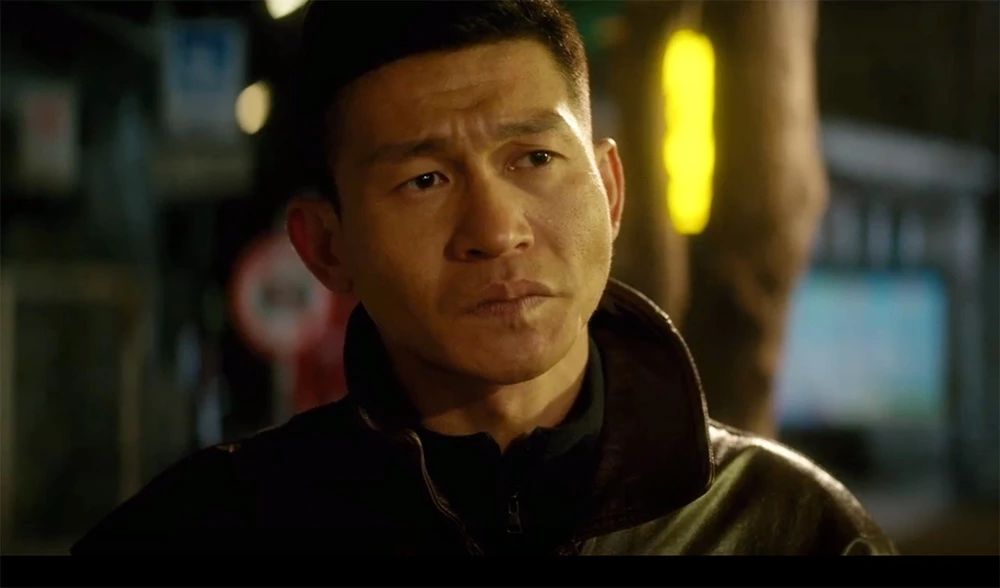 《中国机长》里的"军方指挥官":曾因为"长得丑",混得特别惨_余皑磊