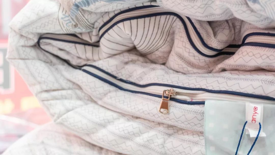 洁曼雅家纺打折从不手软!从不拐外抹角!