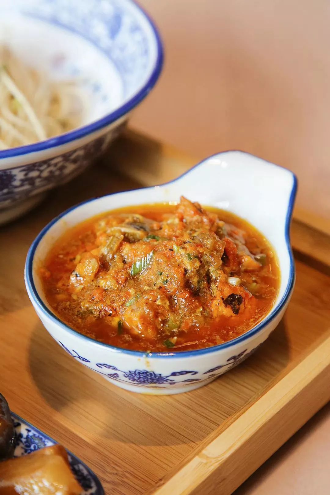 128元碗的网红秃黄油面来了在苏州爆火由74岁资深苏帮菜大师掌勺错过