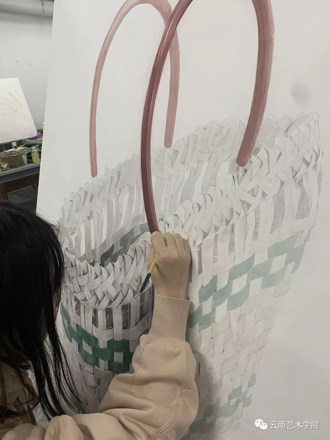 尽精微:中央美术学院精微素描展全国巡展在我校开幕