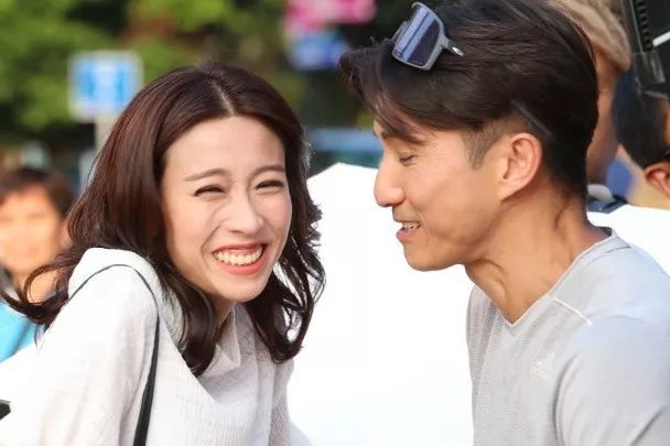 陈山聪姚子羚激烈拍咀戏陈山聪是任我鱼肉