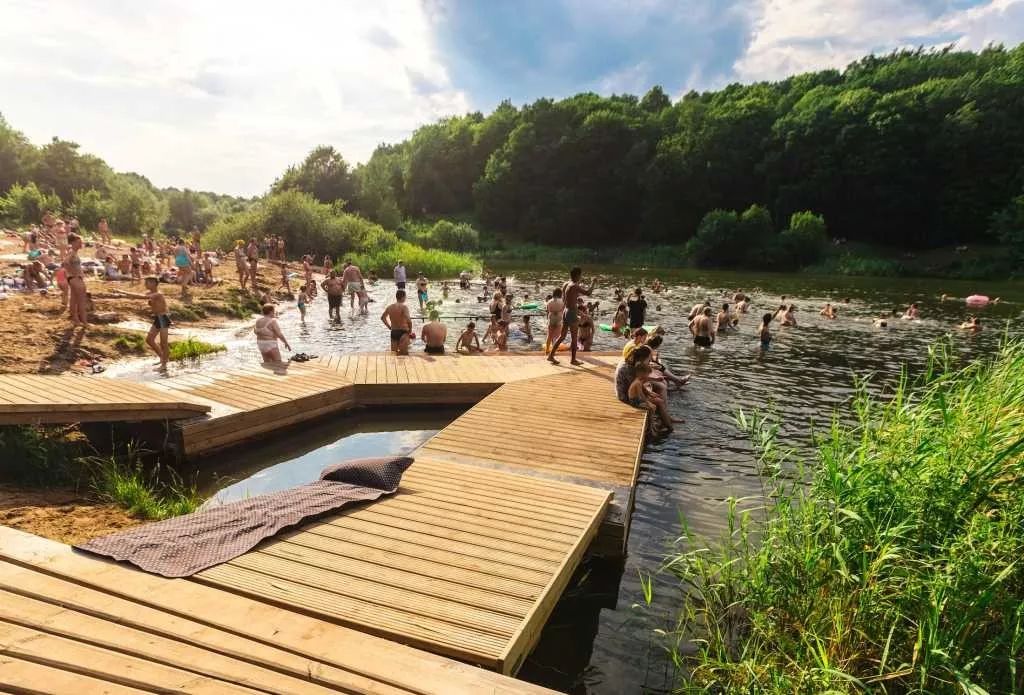 滨水景观 | 俄罗斯下诺夫哥罗德公园湖滨景观设计--即保留生态自然又