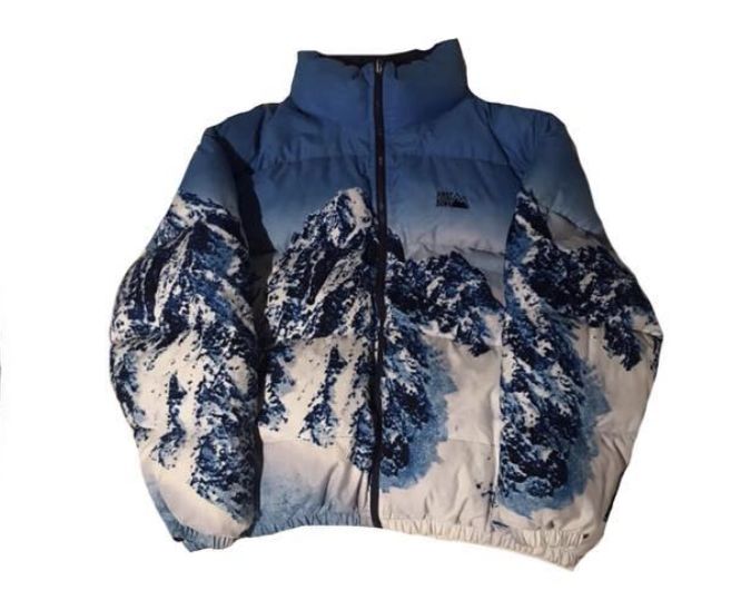 supreme雪山原版复刻到底谁才是真雪山