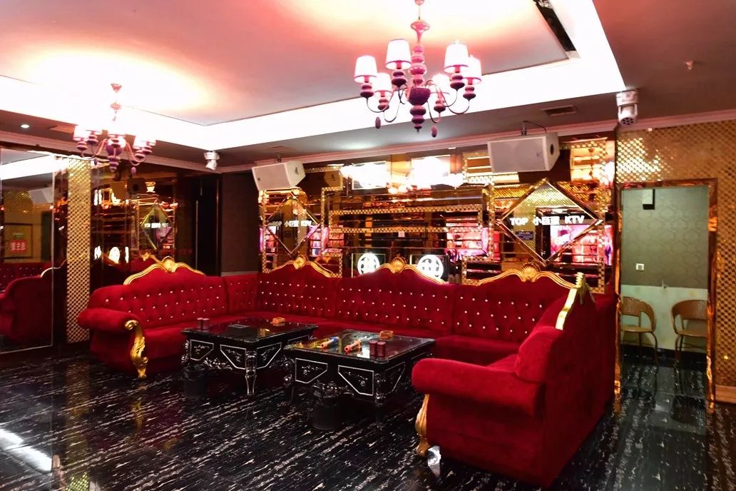 小巨蛋量贩式ktv送福利299元限量抢购豪华包厢还不快约起来