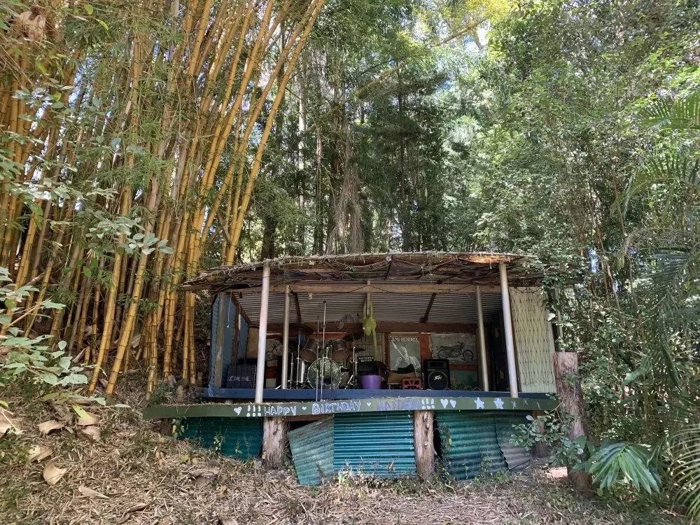 分香蕉采蓝莓当服务员洗车围着凯恩斯打游击战