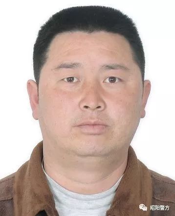 昭通市关于公开征集胡启伦等33人违法犯罪线索及督促有关在逃人员投案