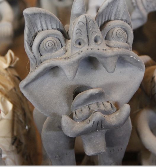 岁月瓦猫来自昆明的神兽