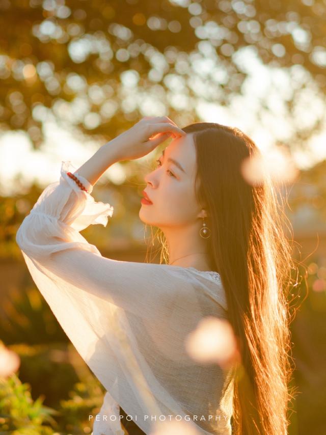 逆光人像怎么拍,利用时间,光线,姿势,拍出唯美好看逆光照