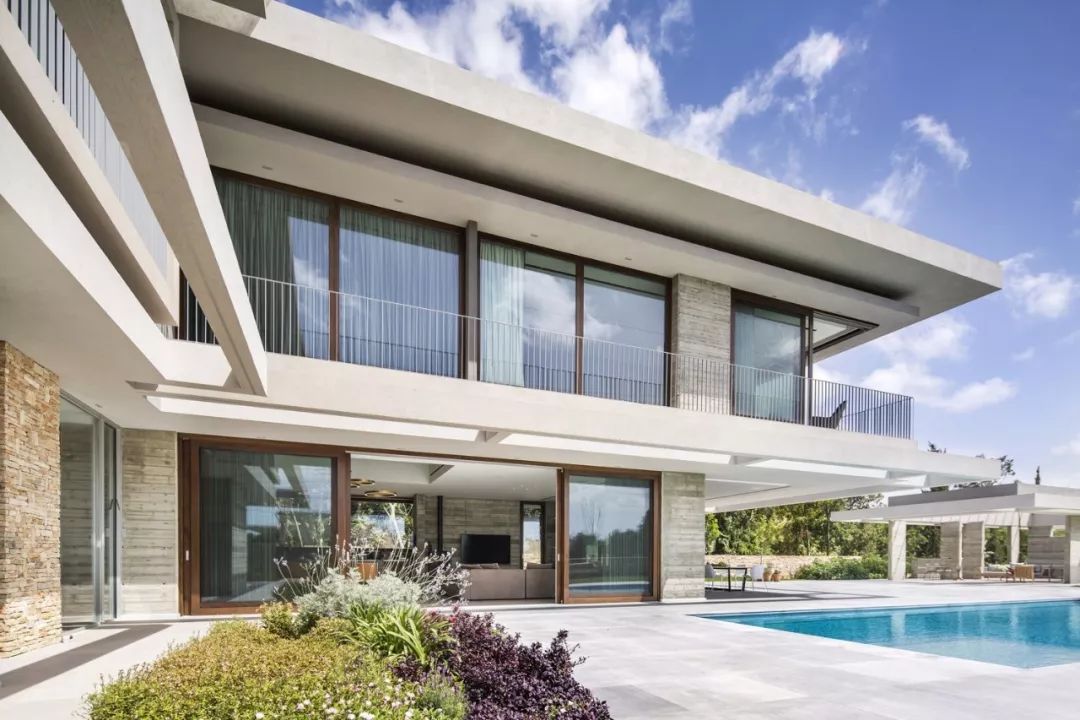 分享3套国外乡村豪华大宅别墅