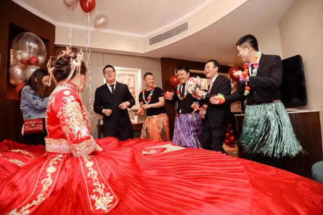 原创婚礼前预热,接亲游戏还可以这样玩