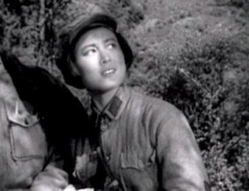原创银幕上我军66张精彩女兵图片欣赏一个比一个美丽