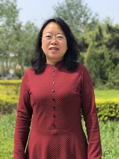 孙爱玲同志从事,分管学生资助工作已19年,19年来不忘初心,牢记使命