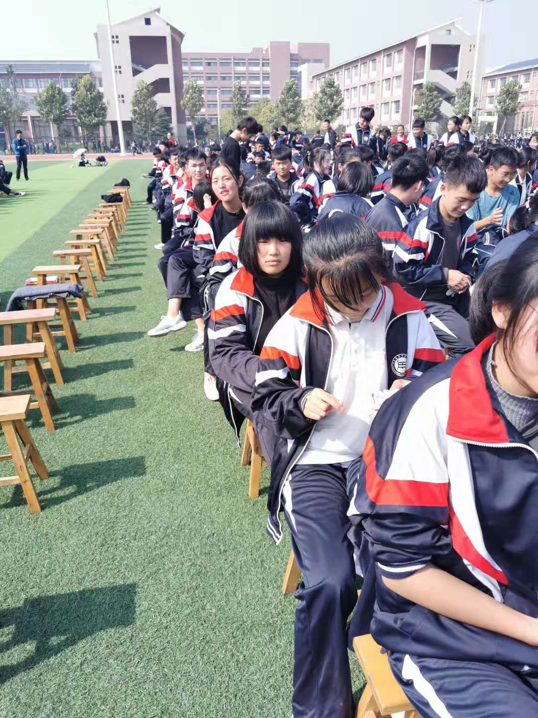 增强学生体质,展示靓丽风采——菏泽一中跑操比赛纪实