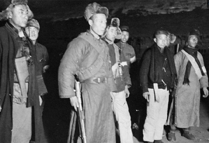 老照片：这才是30年代的东北土匪容照-搜狐大视野-搜狐新闻