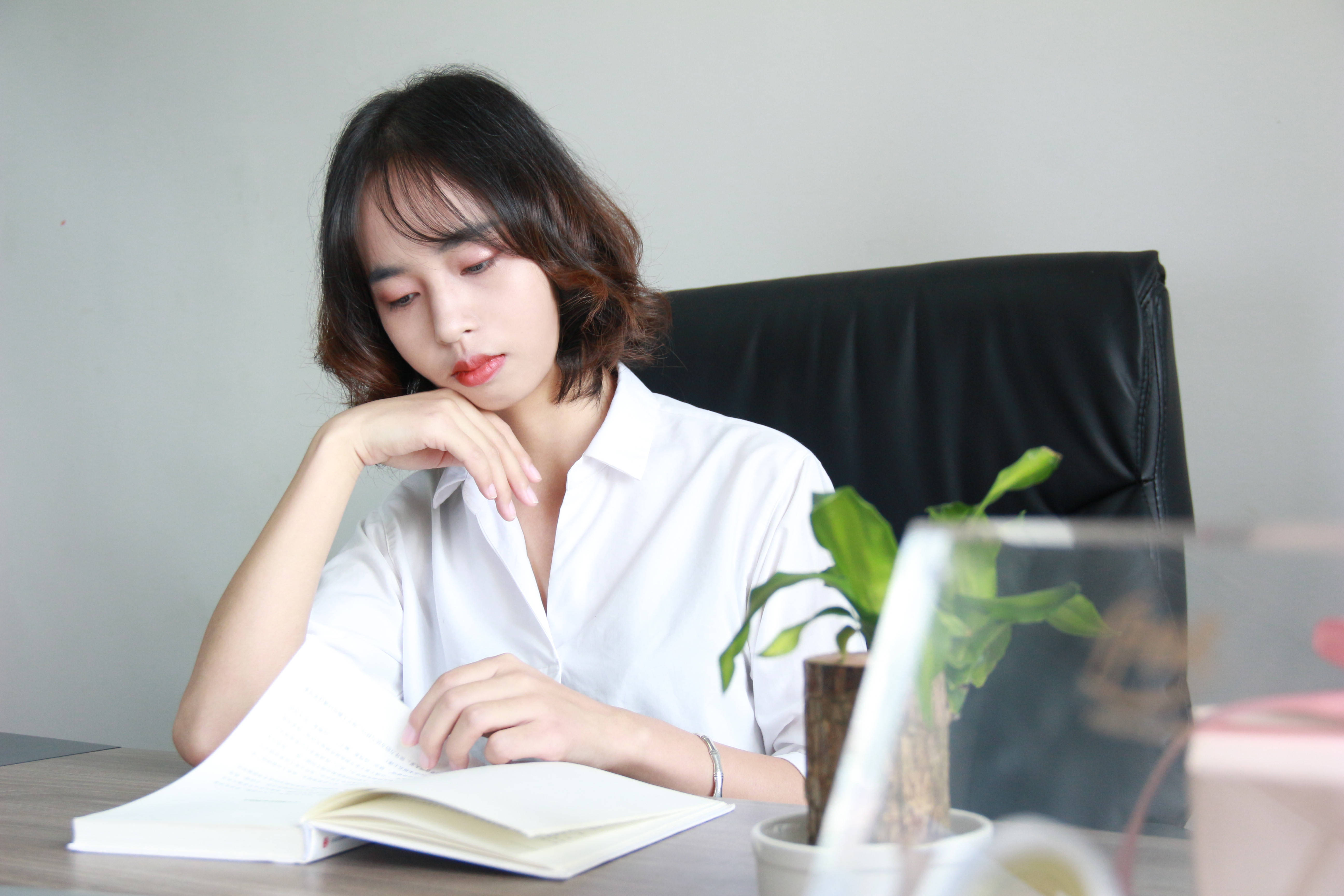 专访护肤老师青青老师精致女人导师修炼之路