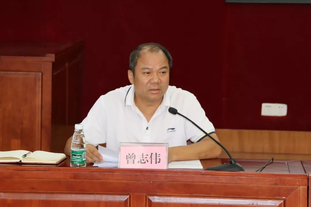 市文广旅体局为全国皮划艇锦标赛获奖运动员表彰_河源市