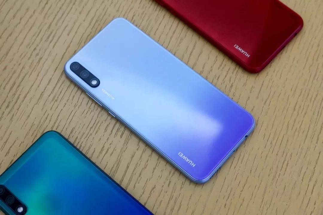 华为畅享10新机发布