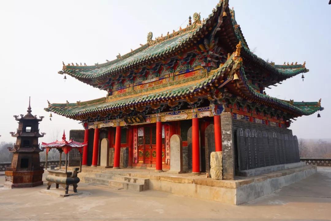 福昌阁位于宜阳县韩城镇福昌村的清代古建筑福昌阁.