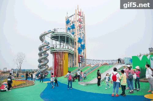 欢乐谷3七彩旱滑2花海漂流1游完园区,还有丰富多彩的娱乐项目等你体验