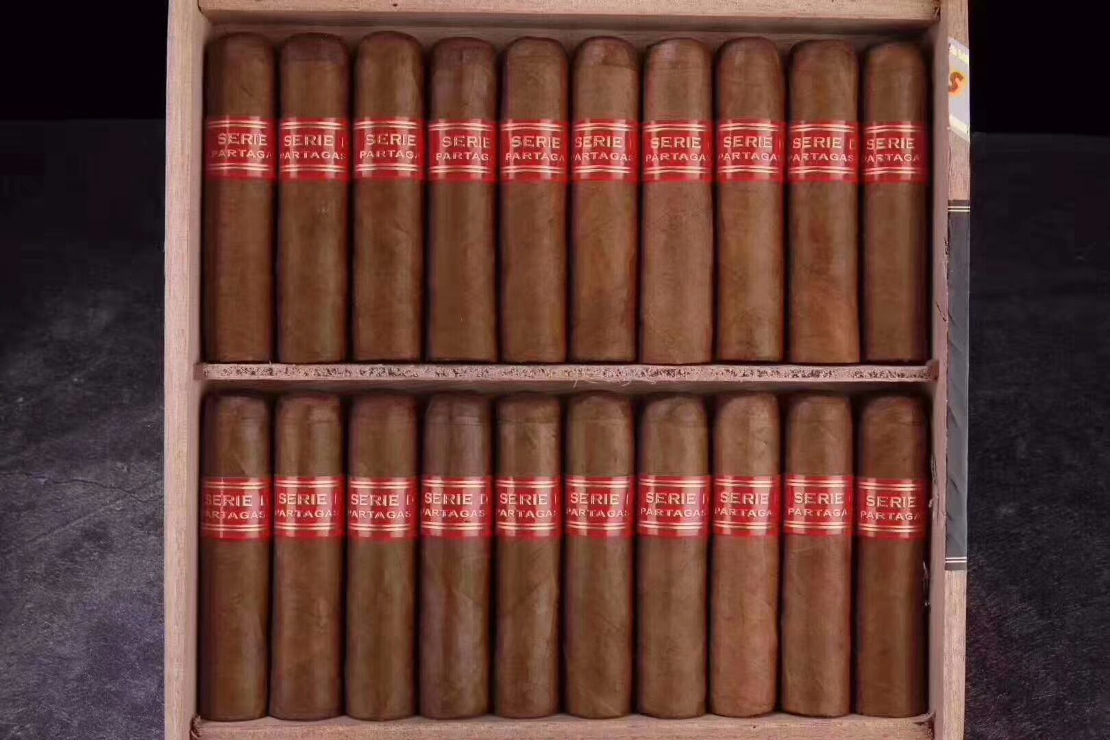 帕特加斯d6雪茄partagasseriedno6经典古巴风味短小而精悍的雪茄