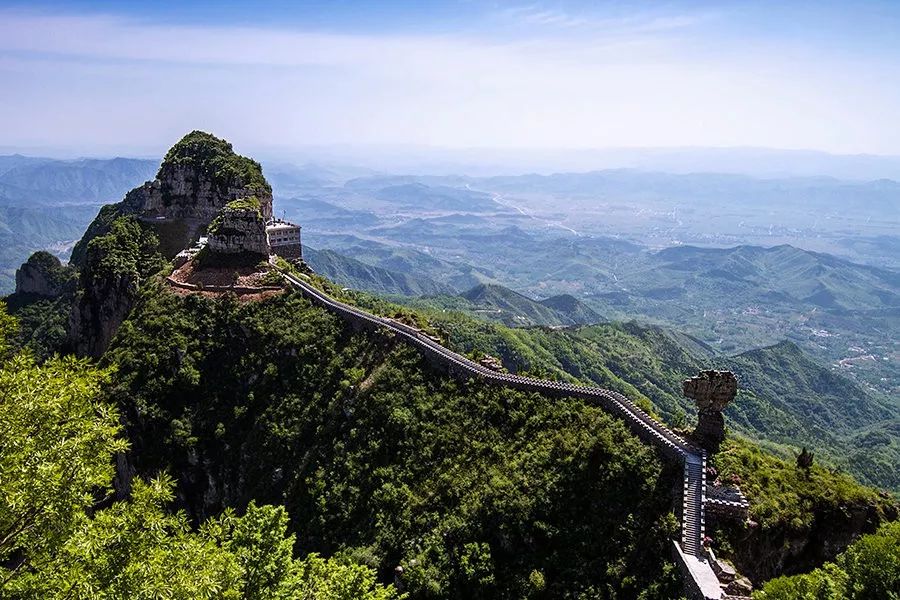 是南太行山之精华所在,赵魏龙脉长城之遗址,古都朝歌之祖脉,中国古代