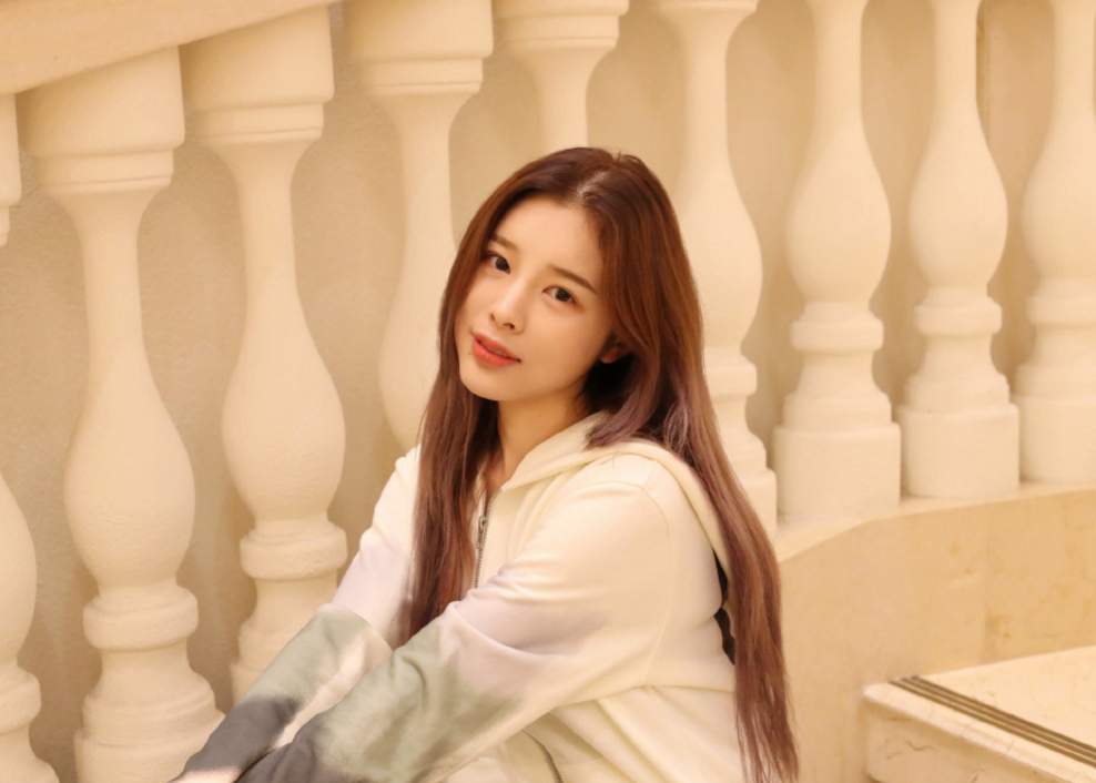 loldoinb在欧洲为国征战女友糖小幽在国内却遭网络暴力