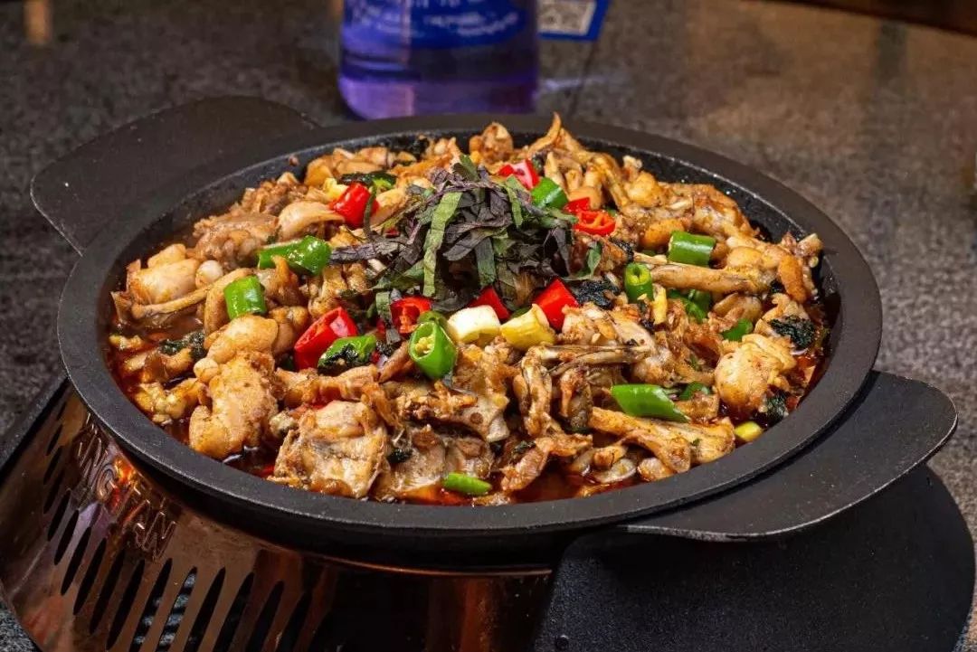 益华牛蛙界扛把子38元抢38元午市代金券还有98元美味牛蛙套餐速度抢购