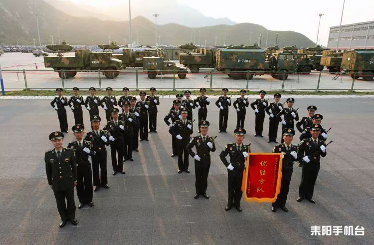 耒阳一小伙亮相国庆阅兵队爷爷曾抗美援朝