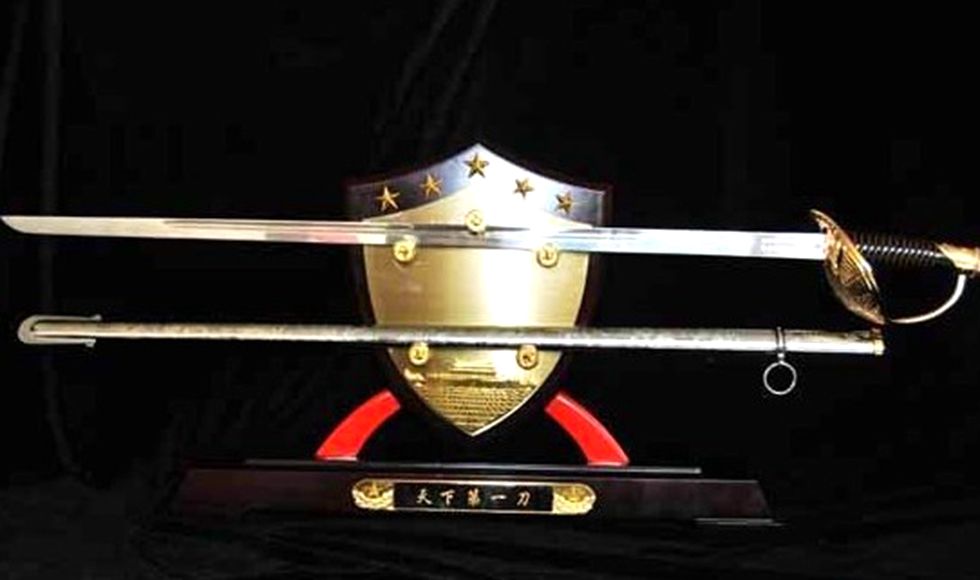 原创100亿也不卖的国刀结束中国仪仗队没有仪仗指挥刀的历史