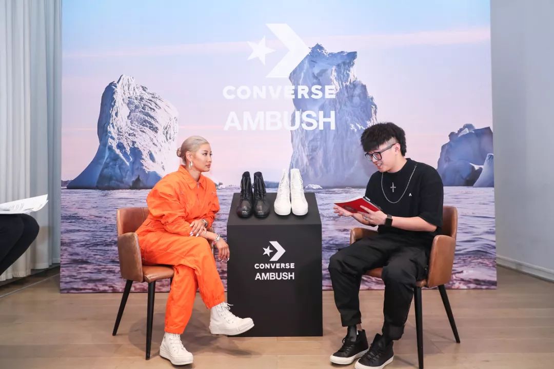 今早发售的 ambush x converse 怎么穿?主理人亲自告诉你!