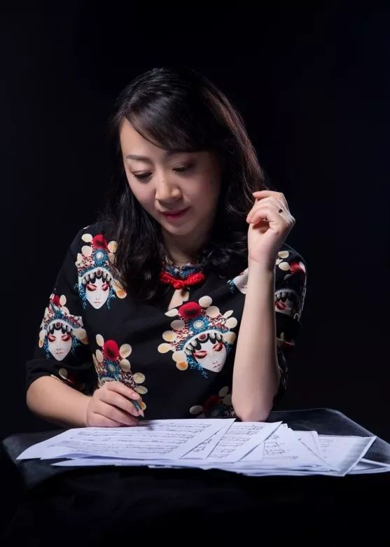 转载| 成电舞台:韶华——"悦鸣八音"室内乐团电子科大交流音乐会_古筝