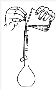 容量瓶常和移液管配合使用.