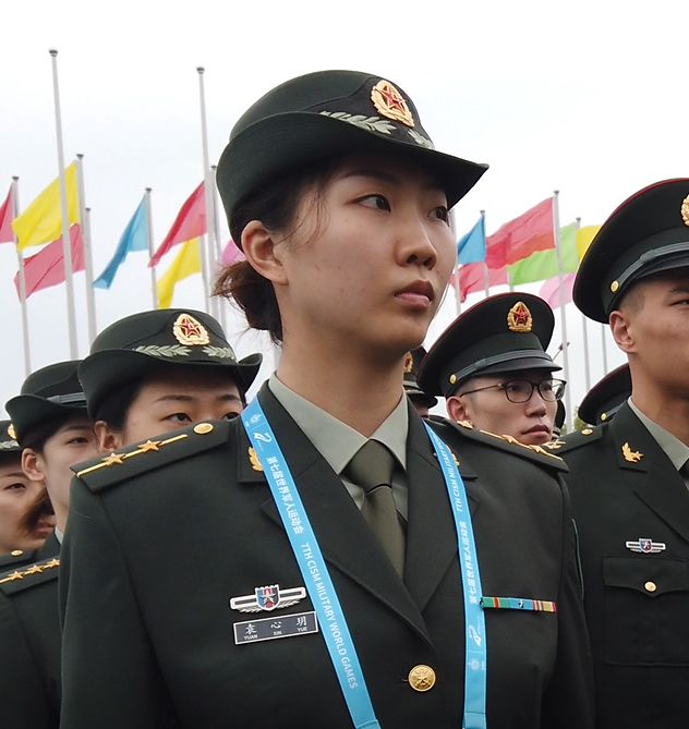 前不久,袁心玥和队友共同捧得2019年女排世界杯.