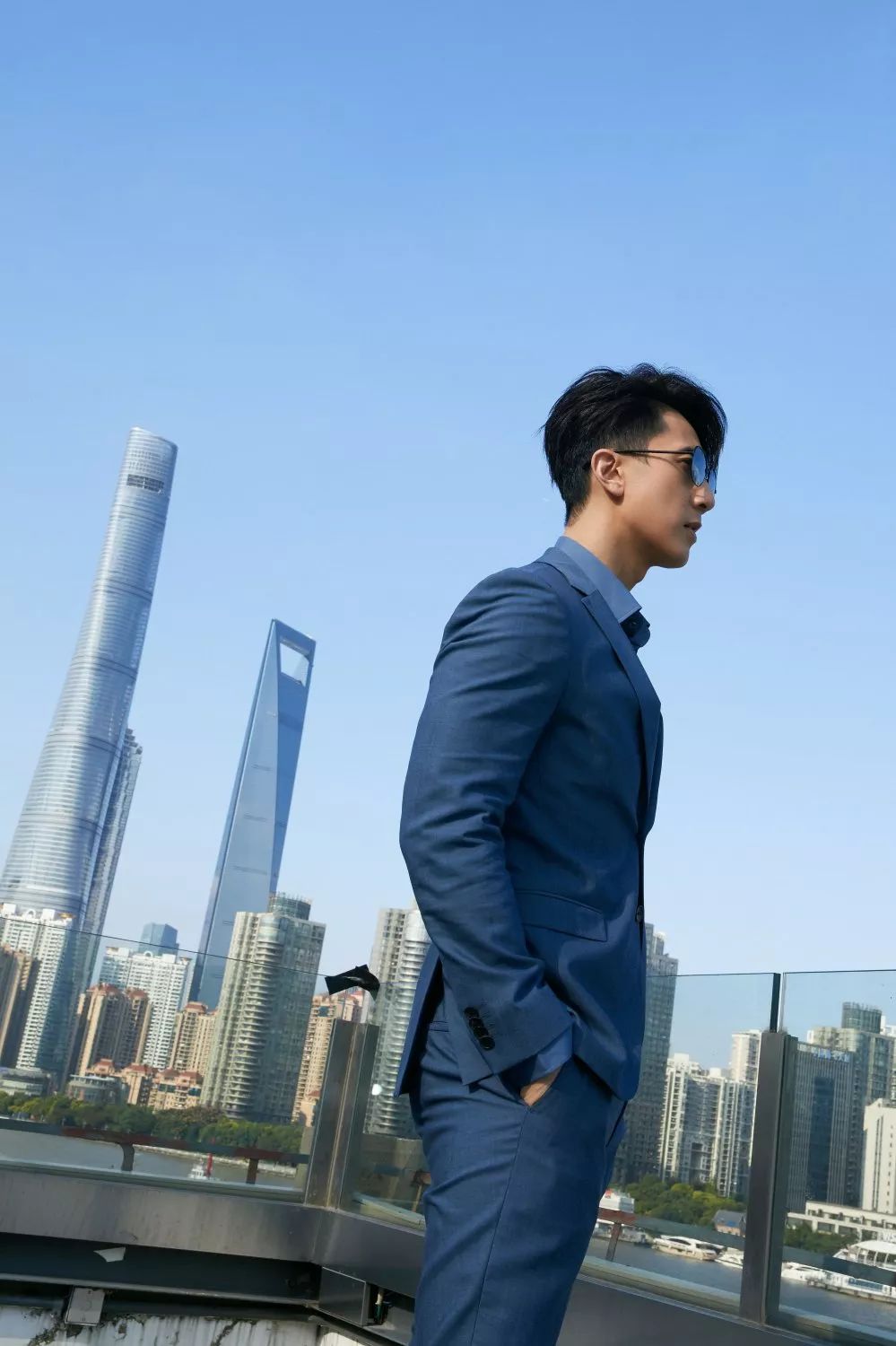 bossx吴尊boss眼镜亚太区代言人吴尊完美演绎多变boss