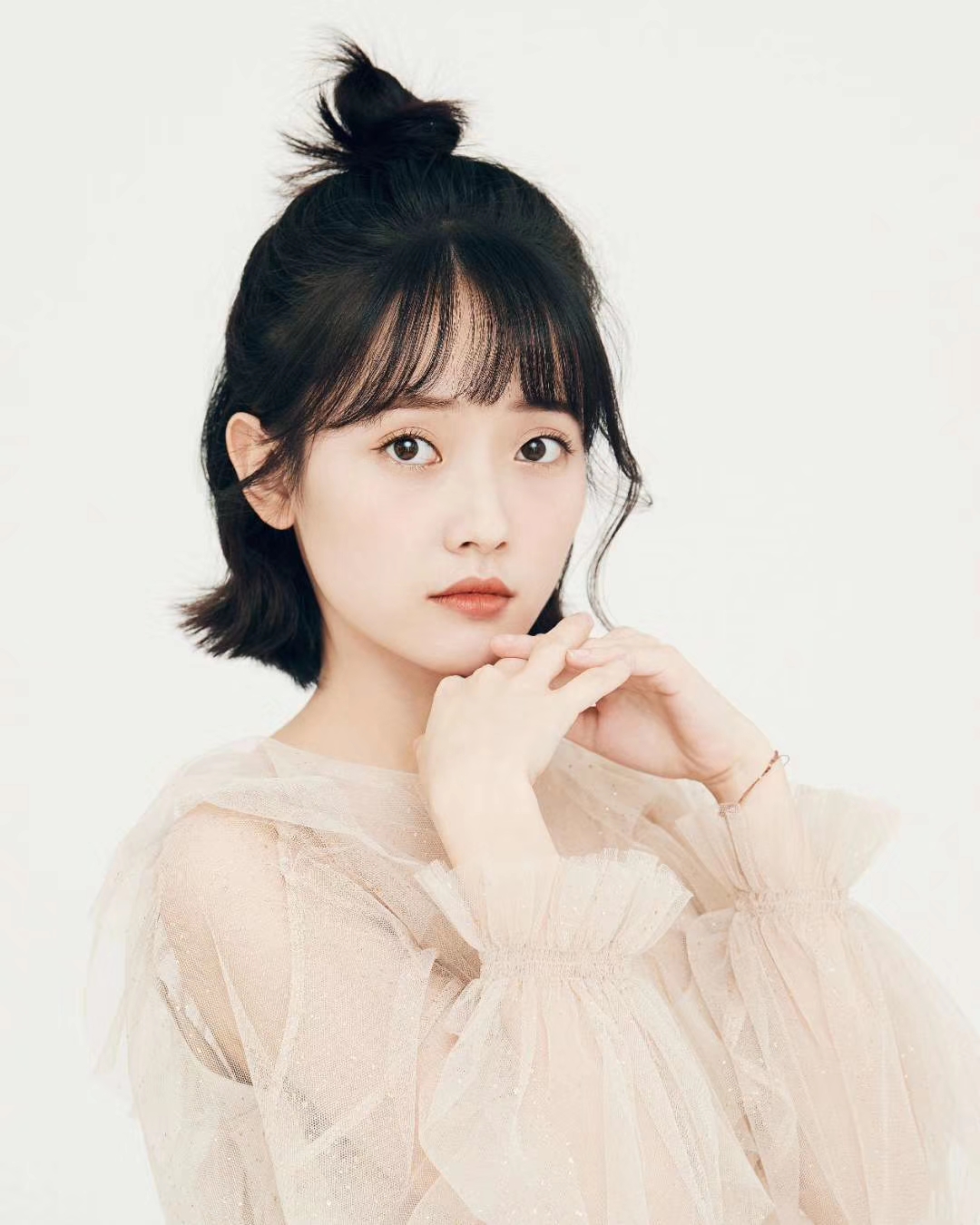 国风剧水墨人生曝剧照王路晴清新淡雅演绎水墨式爱情