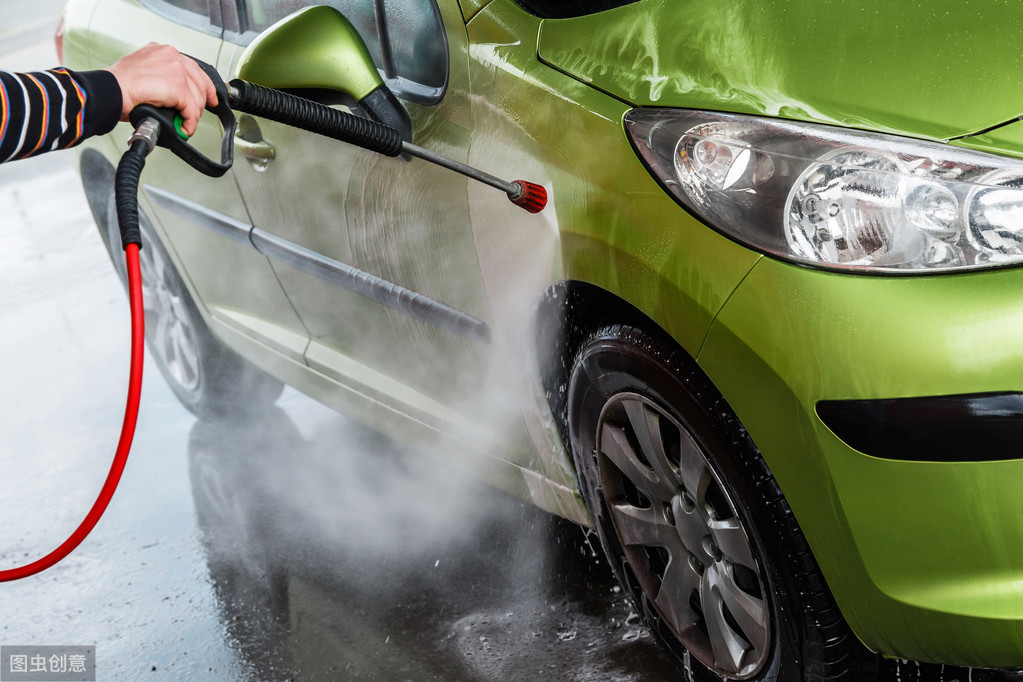 该项目不需要高技能,大投入,也不浪费水资源,无任何污染,只需订购专门