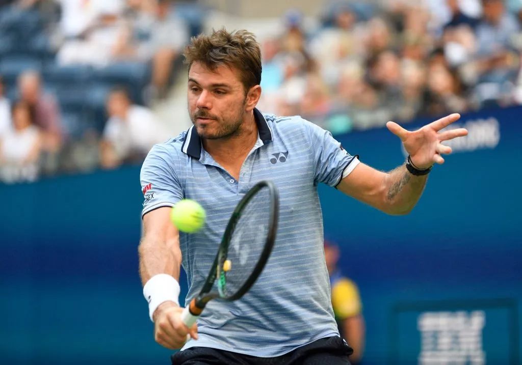 赛事战报 | 穆雷时隔两年闯进巡回赛四强 本西奇距年终仅一步之遥