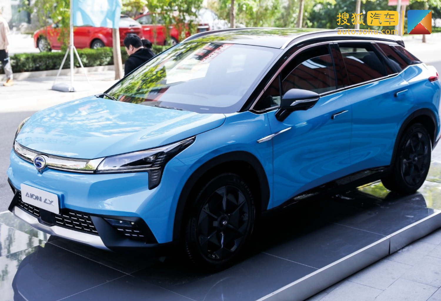 补贴后售价24963496万元aionlx于北京正式上市