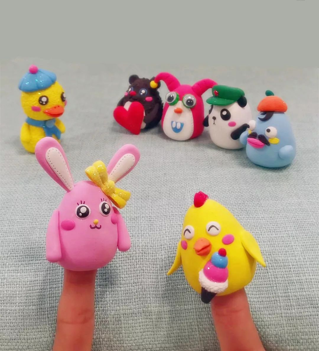 【亲子时光】嗨~我是可爱的粘土手指偶!