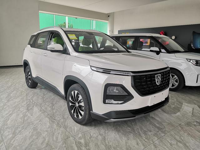2020款宝骏530升级到店全新车机系统功能强大配104寸大屏