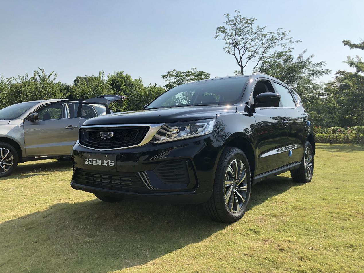 实拍全新吉利远景x67万块的紧凑型suv也众多有惊喜之处