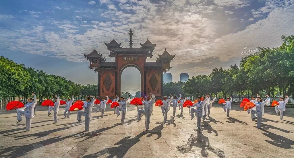 历经上千年,彭山传承至今的非物质文化遗产资源丰富,现有谢家竹琴