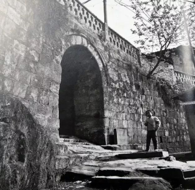 江北城的老照片,直抵心底最深处的记忆_重庆人