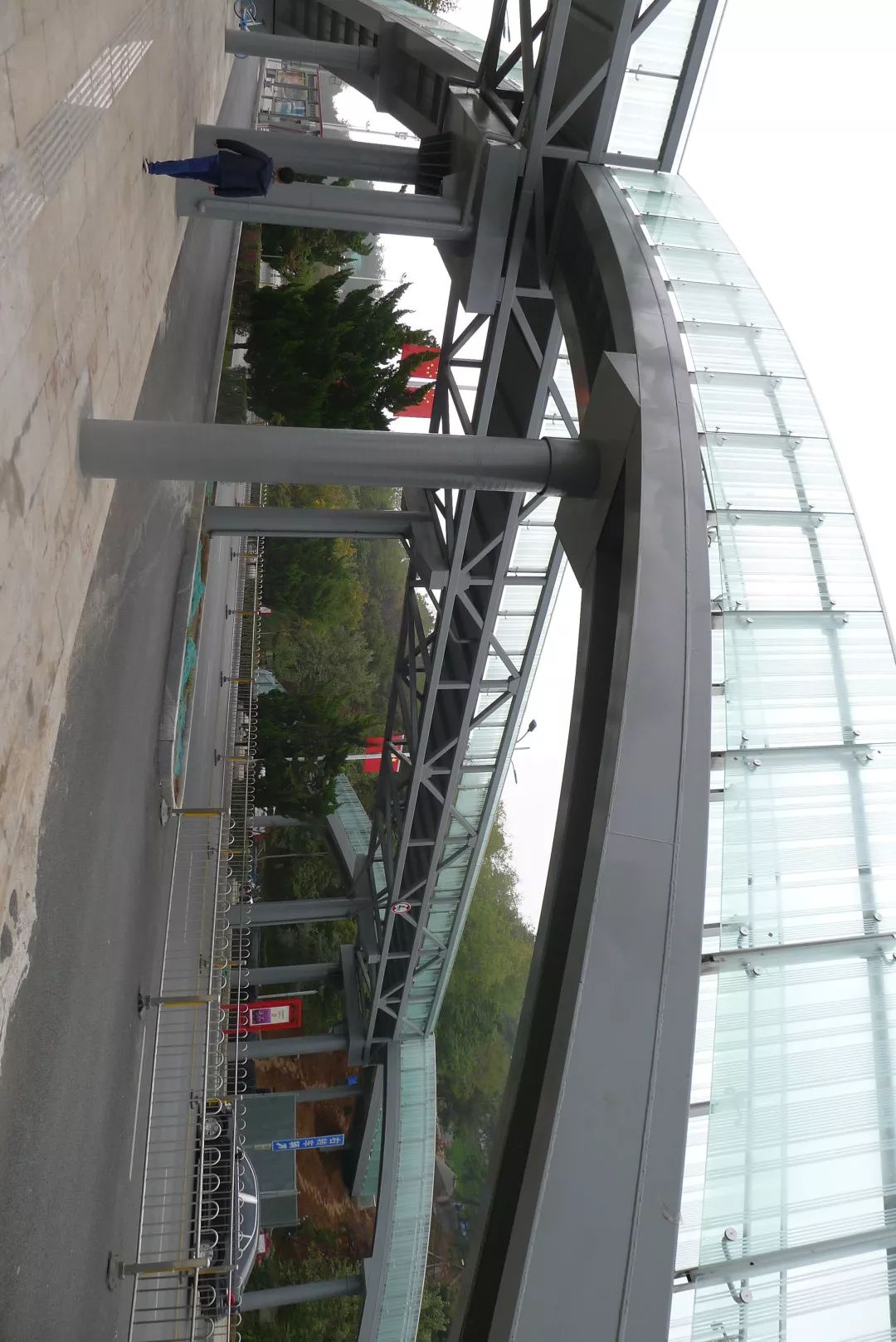 【聚焦】晋城3座"电梯天桥"上岗!