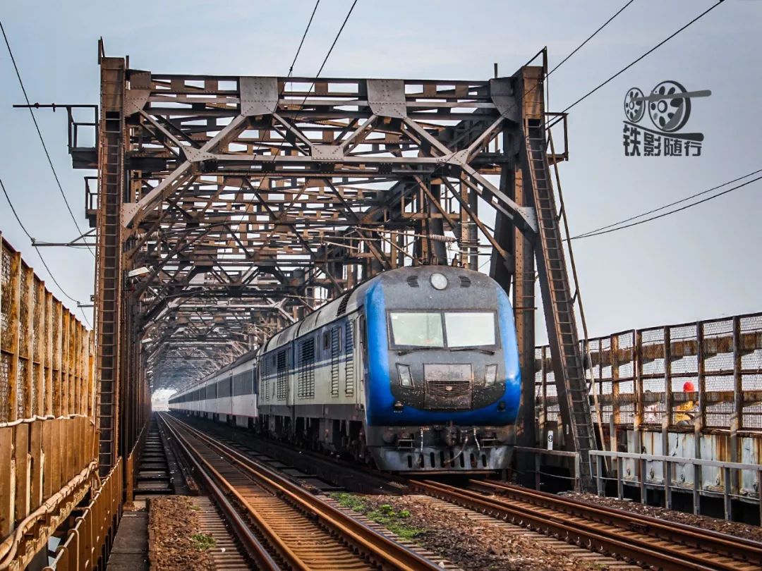 铁影江西进京列车记