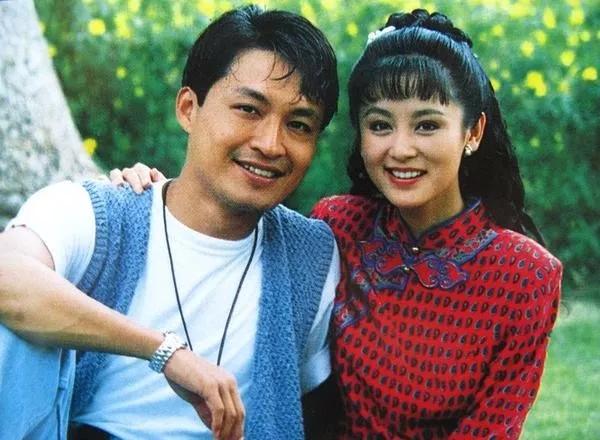 丈夫出轨还被骗近千万,她终于扬眉吐气!_俞小凡