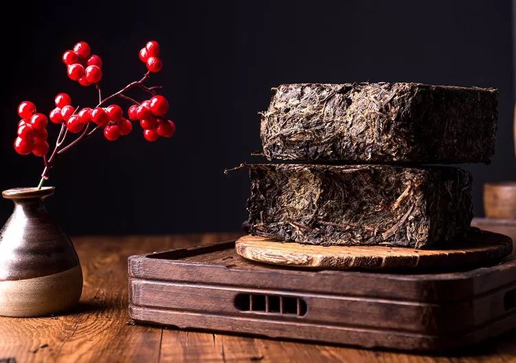 中国黑茶神秘之源北纬30°,湖南中北部,溪流密布,崇山峻岭,云雾缭绕,6